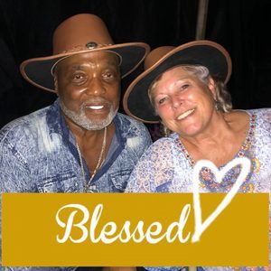 Meet your Posher, Carol